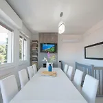 Angela Tatil Evi